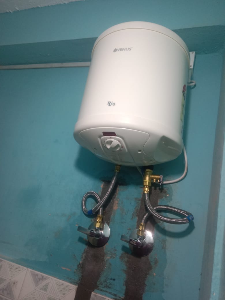 Unlimited high-speed WiFi internet for Tamilan PG residents